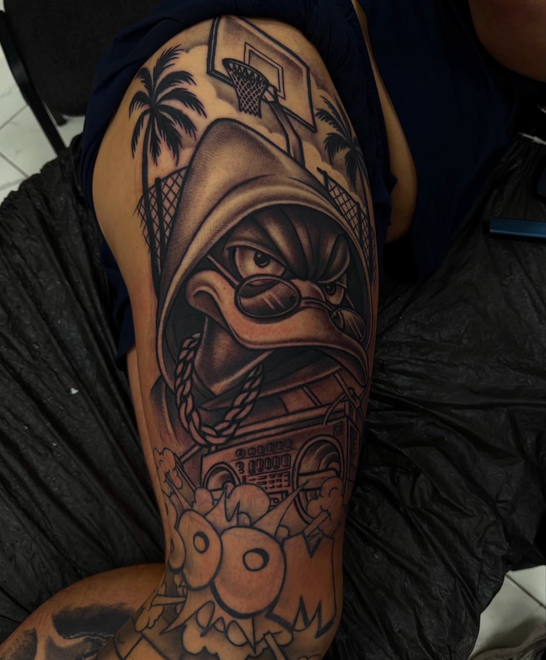 Cartoon leg sleeve with healed lower half and fresh upper half